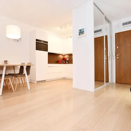 Nadmorskie Tarasy Navigator Baseny Sauny Parking W Cenie Apartment