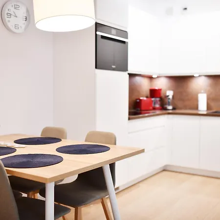 Apartamento Nadmorskie Tarasy Navigator Baseny Sauny Parking W Cenie Kołobrzeg
